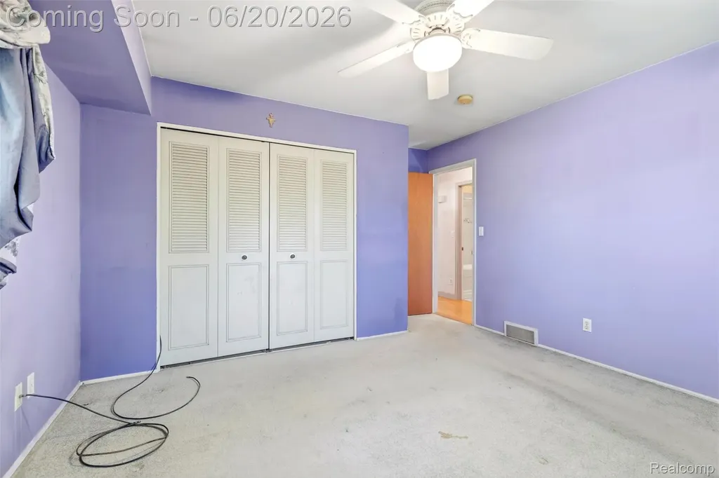 309 Windy Bluff Flushing City MI 48433