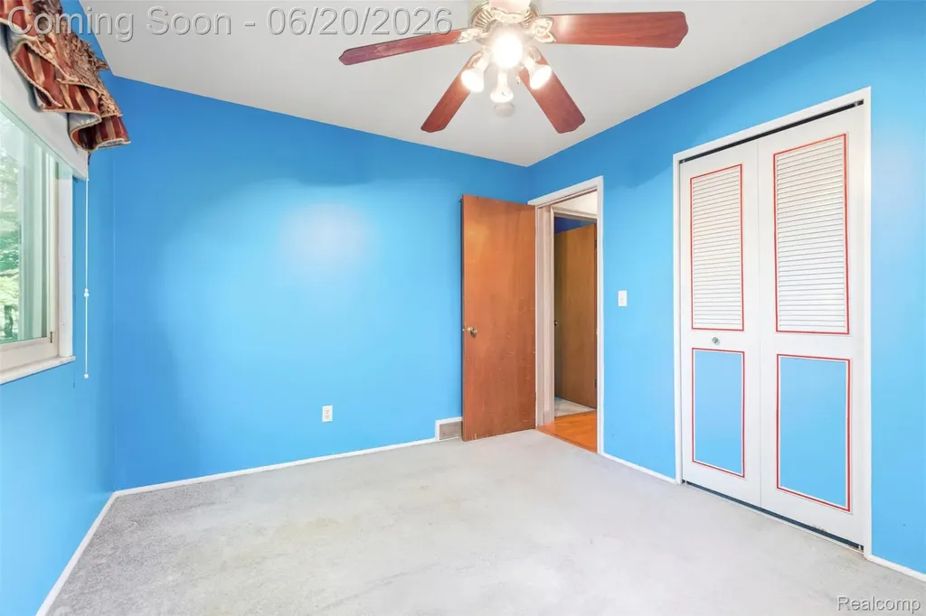 309 Windy Bluff Flushing City MI 48433