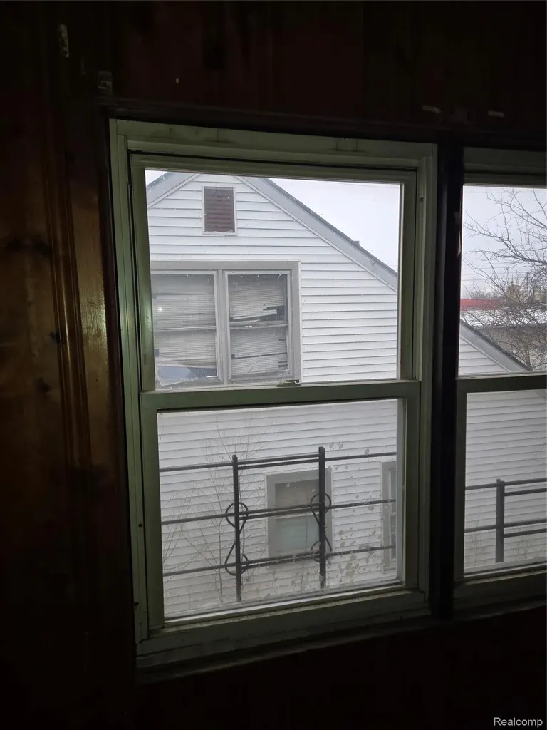 8616 Mark Twain Street Detroit City MI 48228