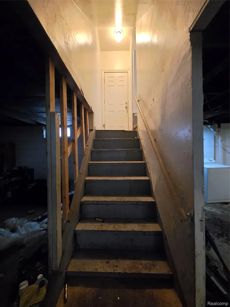 8616 Mark Twain Street Detroit City MI 48228