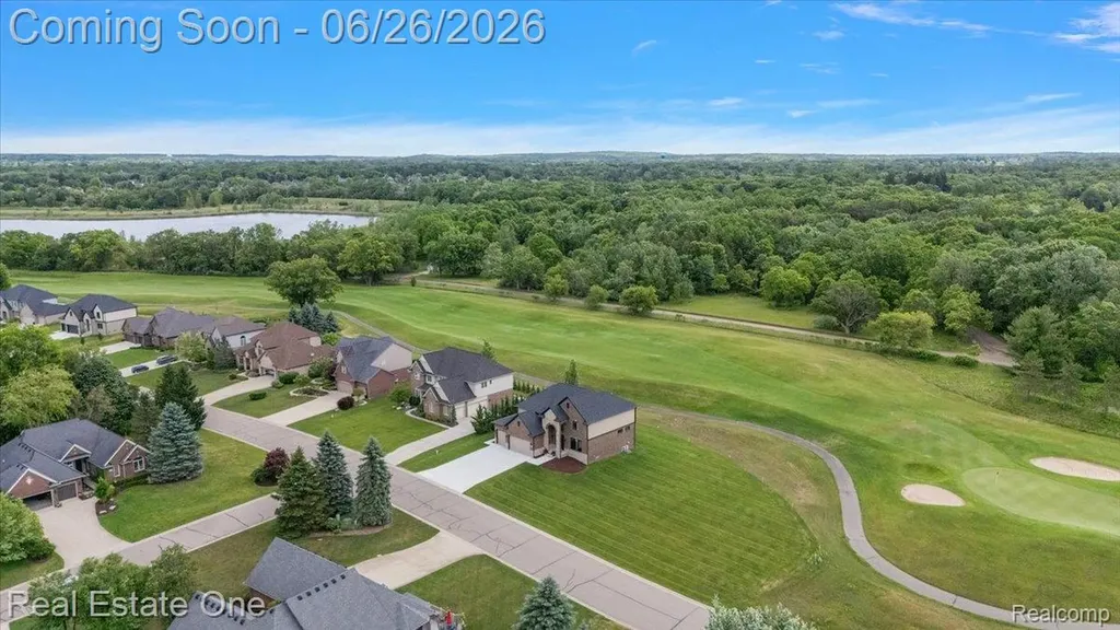 1721 Royal Birkdale Drive Oxford Charter Township MI 48371
