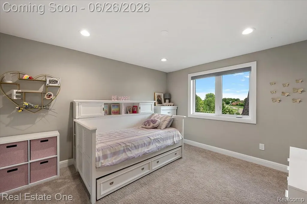 1721 Royal Birkdale Drive Oxford Charter Township MI 48371