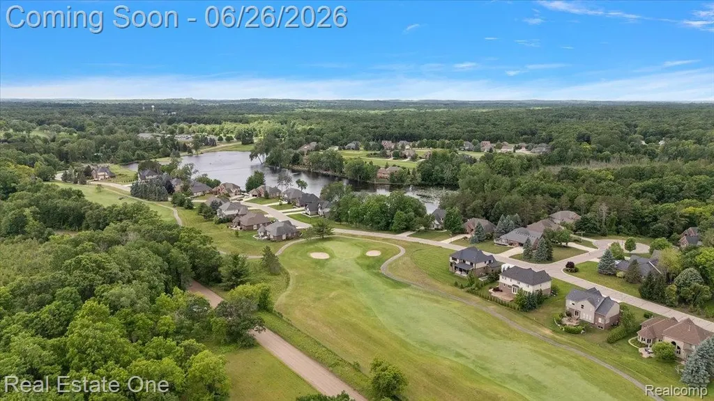 1721 Royal Birkdale Drive Oxford Charter Township MI 48371