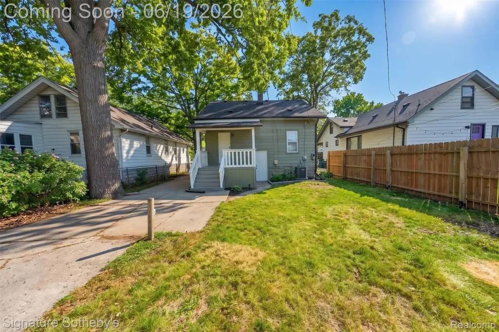 388 Channing Street Ferndale City MI 48220