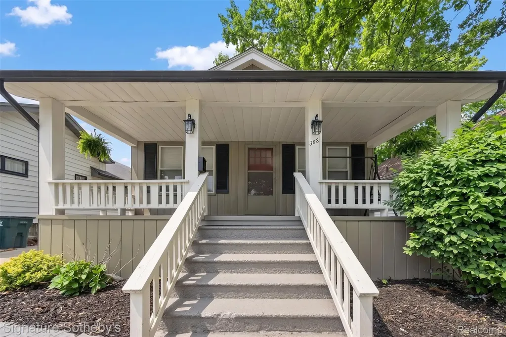 388 Channing Street Ferndale City MI 48220