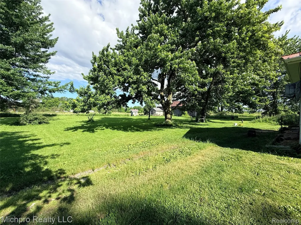 11438 Hill Road Riley Township MI 48041