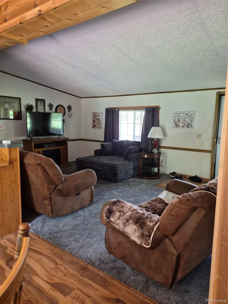 12849 S Delaney Road Perry City MI 48872