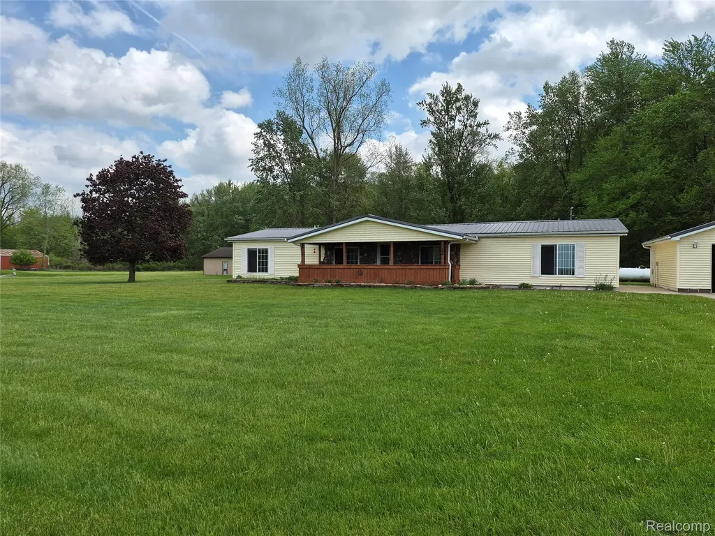 12849 S Delaney Road Perry City MI 48872