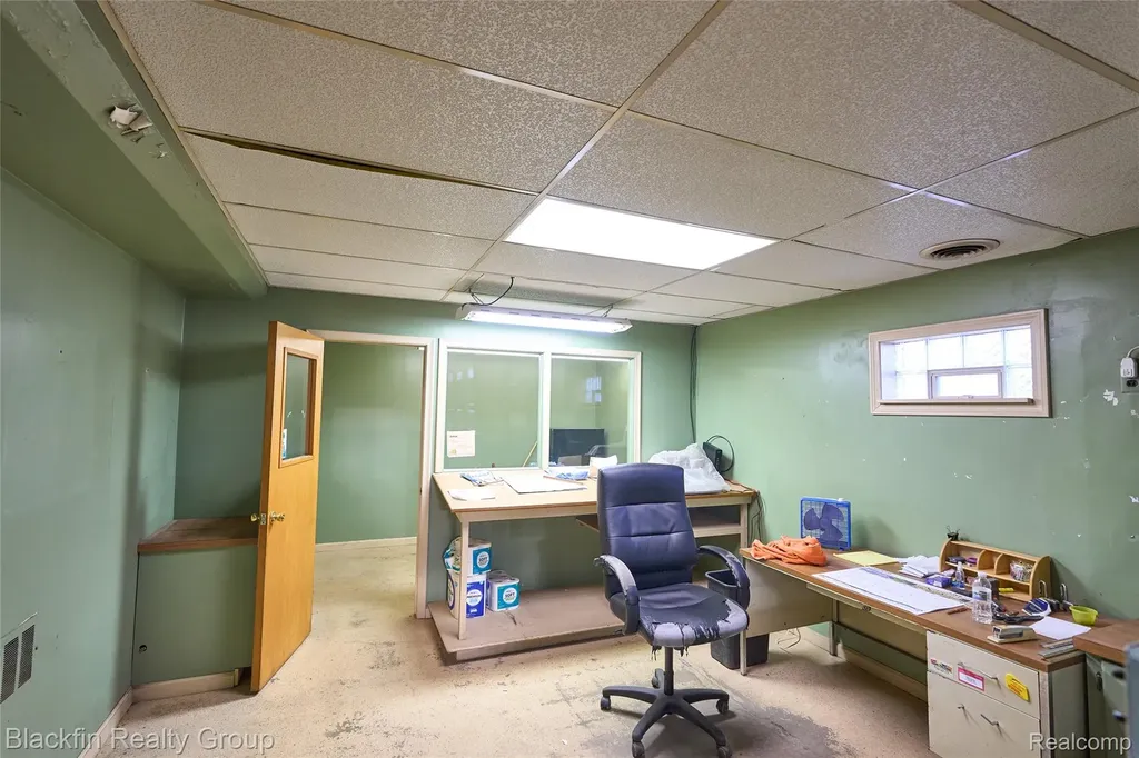 15410 Harper Avenue Detroit City MI 48224