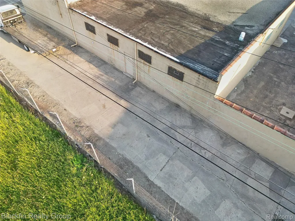 15410 Harper Avenue Detroit City MI 48224