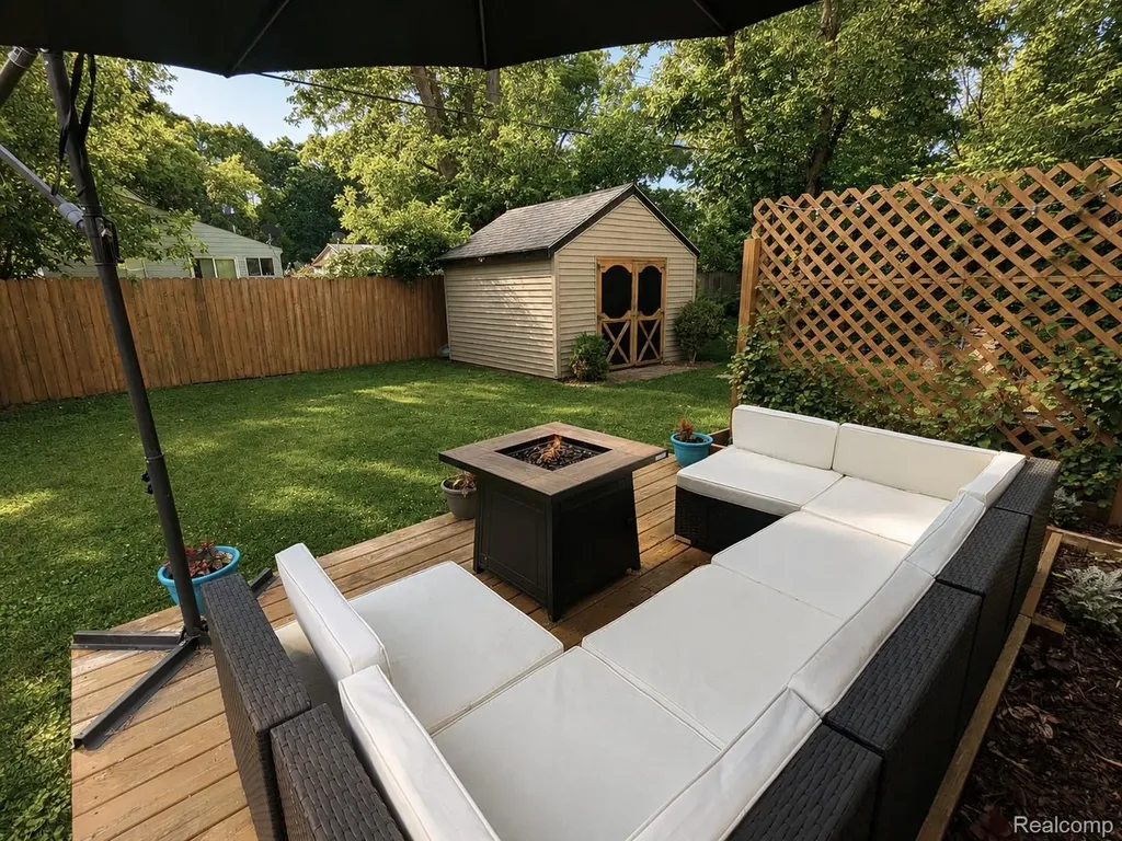 4097 Chenlot Lane Waterford Charter Township MI 48328