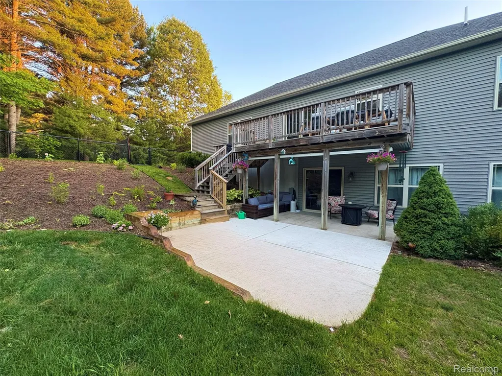 9865 Loons Call Drive Traverse City City MI 49685