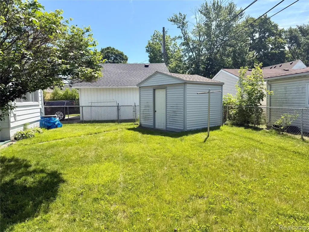 1714 Harwood Avenue Royal Oak City MI 48067