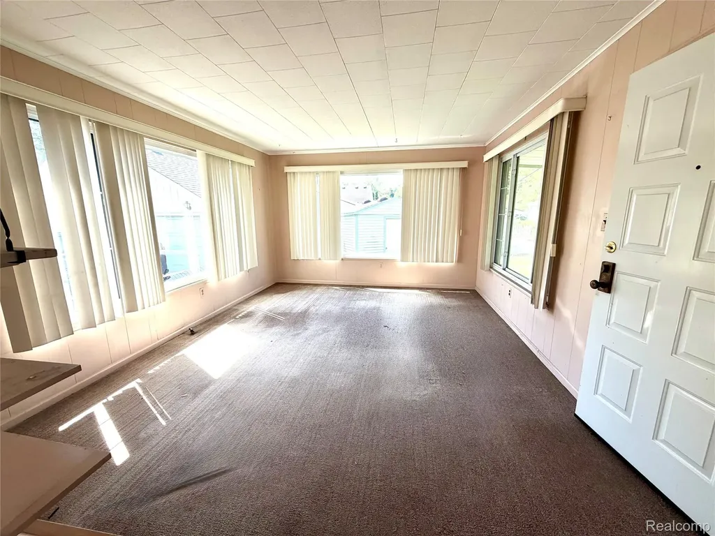 1714 Harwood Avenue Royal Oak City MI 48067