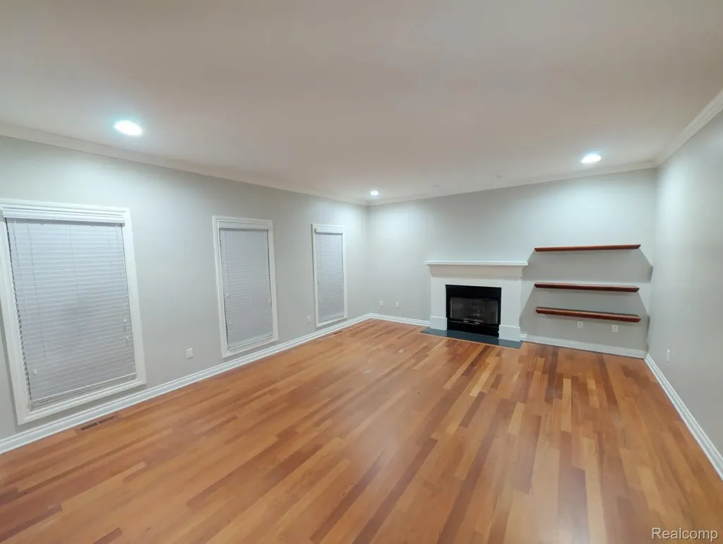 1859 Lonesome Lake Court Orion Charter Township MI 48362