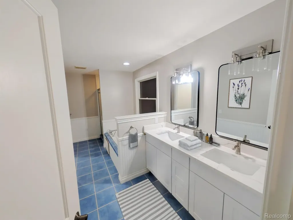 1859 Lonesome Lake Court Orion Charter Township MI 48362