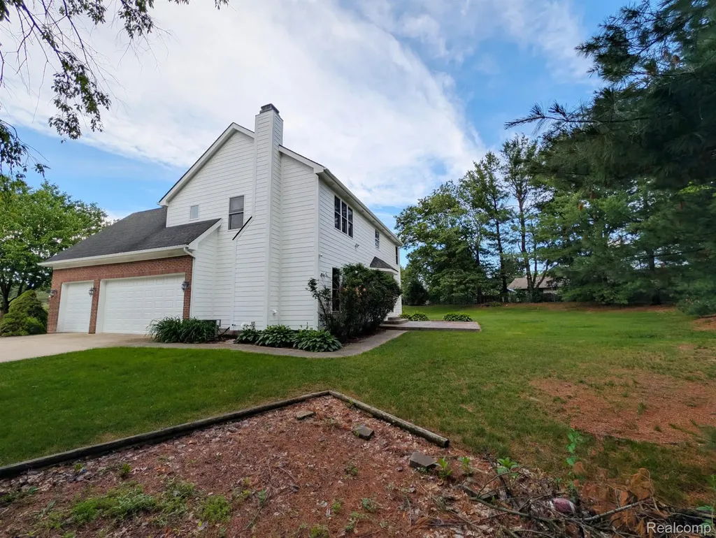 1859 Lonesome Lake Court Orion Charter Township MI 48362