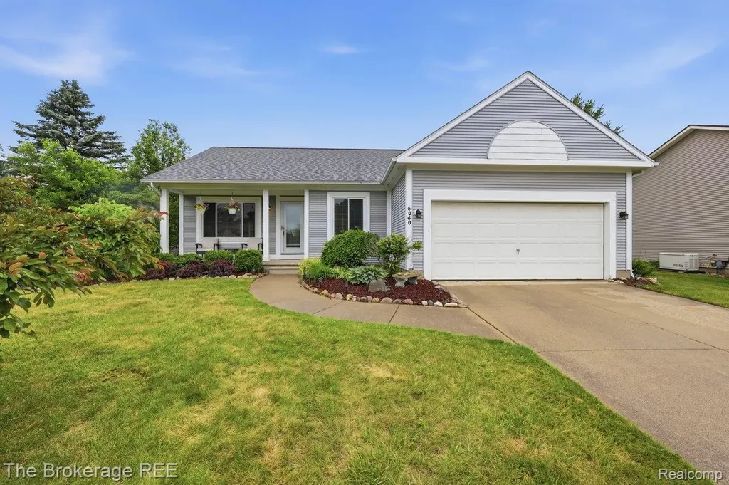 6060 Hearthside Place Grand Blanc Charter Township MI 48439