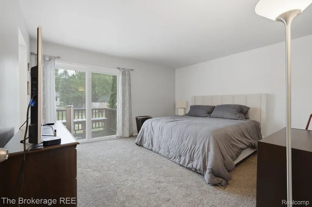 6060 Hearthside Place Grand Blanc Charter Township MI 48439