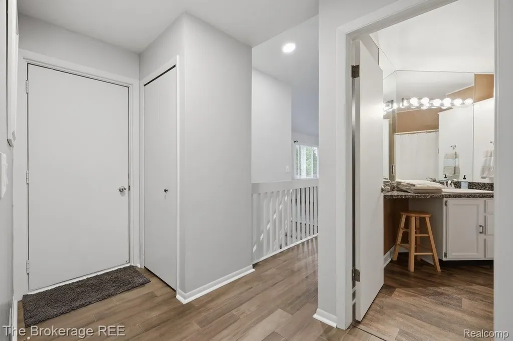 6060 Hearthside Place Grand Blanc Charter Township MI 48439