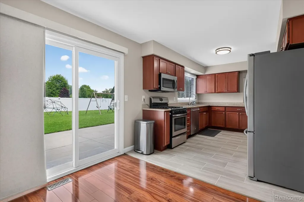 2469 Brookfield Street Canton Charter Township MI 48188