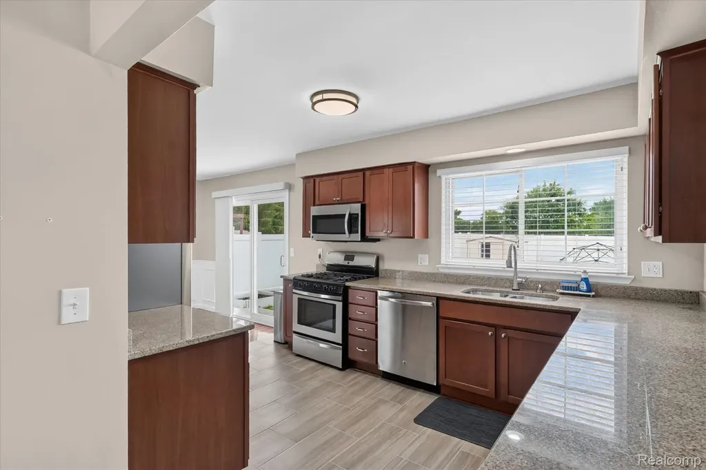 2469 Brookfield Street Canton Charter Township MI 48188