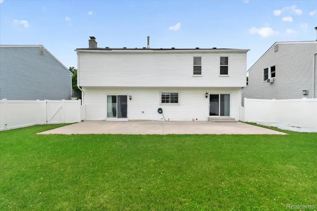 2469 Brookfield Street Canton Charter Township MI 48188