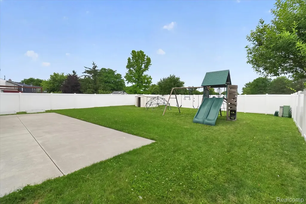 2469 Brookfield Street Canton Charter Township MI 48188