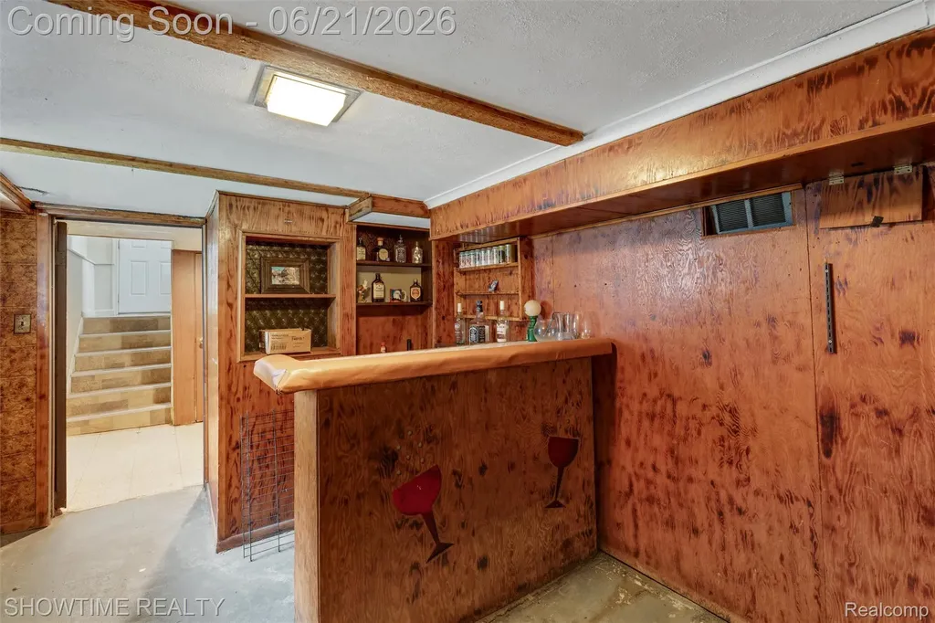 26518 Hollywood Street Roseville City MI 48066