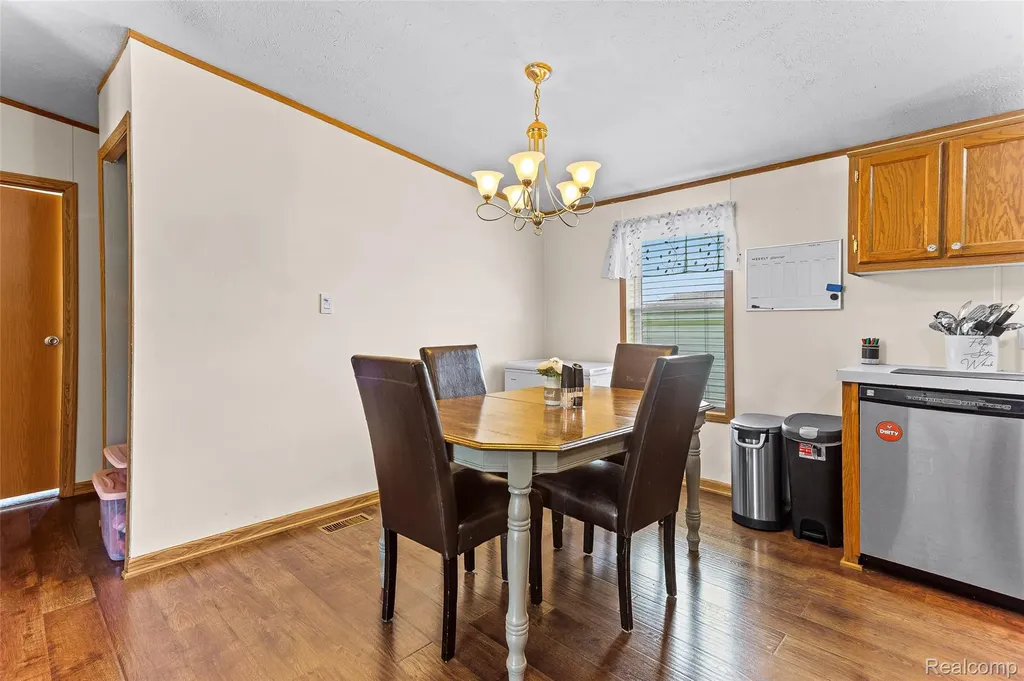 9544 Rhodes Court Salem Township MI 48167