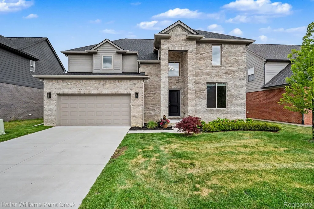 1976 Kohli Drive Troy City MI 48083