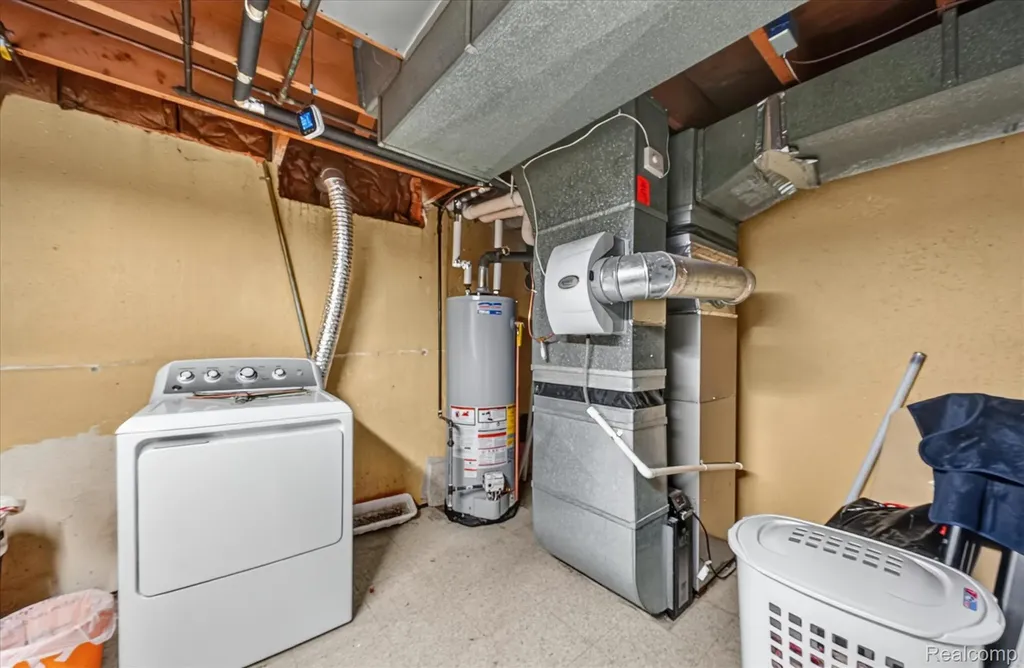 33879 Brookshire Drive Sterling Heights City MI 48312