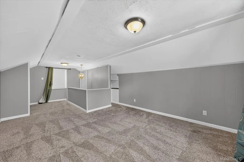 13451 Brest Street Southgate City MI 48195