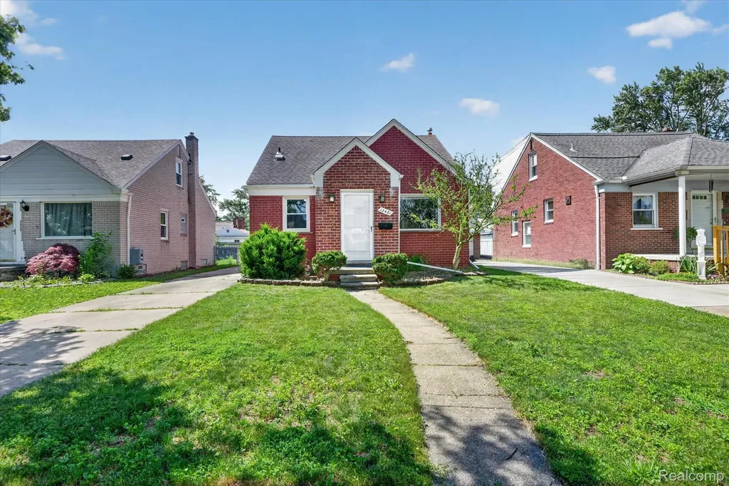 13451 Brest Street Southgate City MI 48195