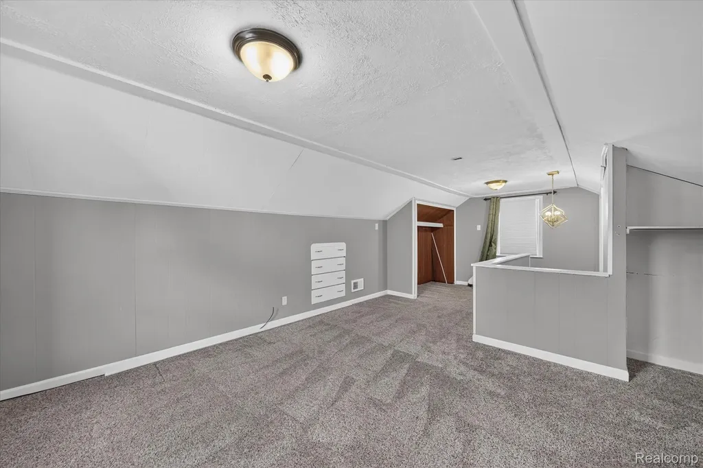 13451 Brest Street Southgate City MI 48195