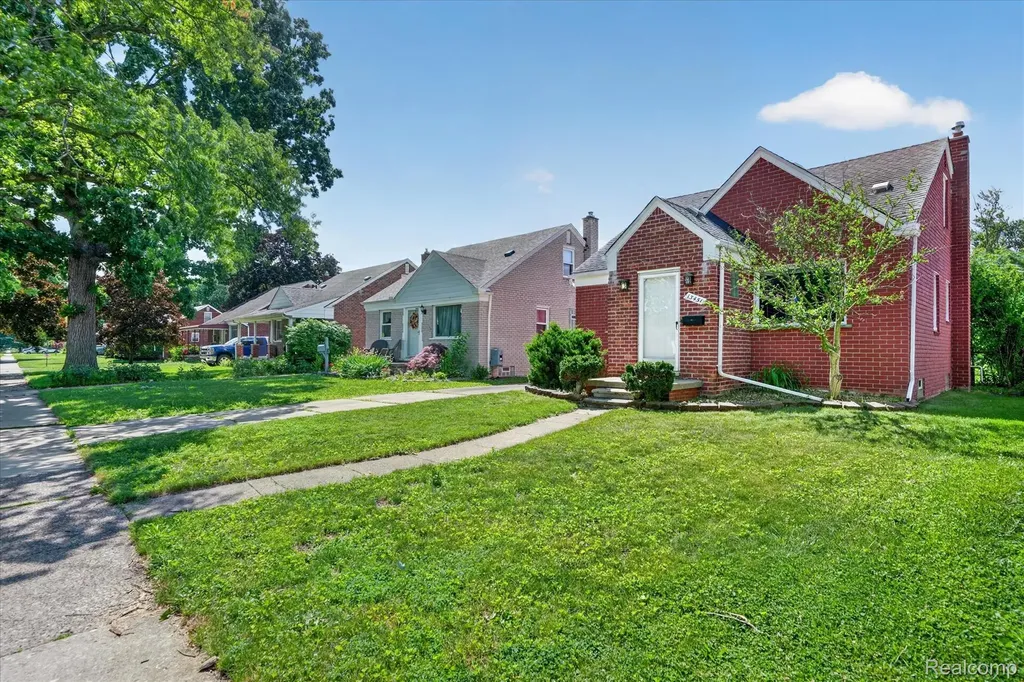 13451 Brest Street Southgate City MI 48195