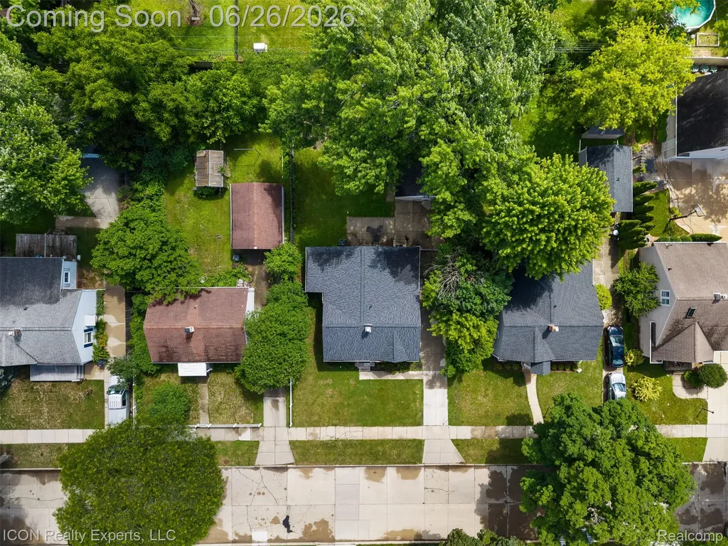 3788 Griffith Avenue Berkley City MI 48072