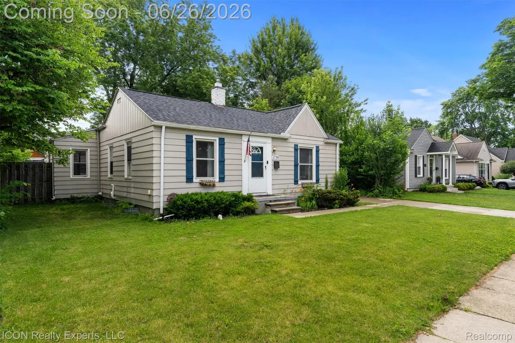 3788 Griffith Avenue Berkley City MI 48072