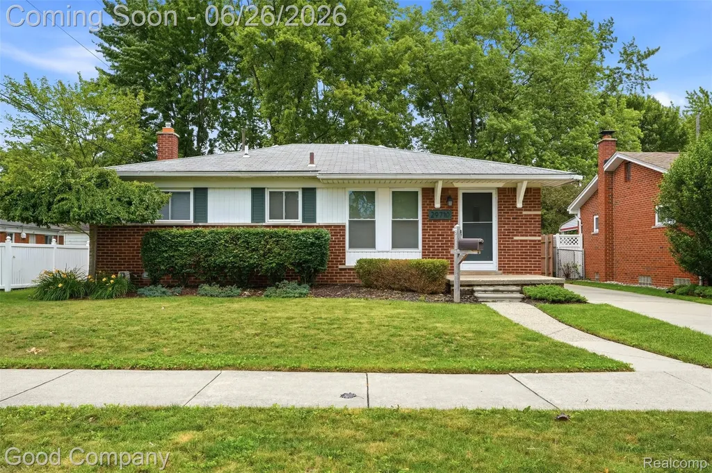 29710 Shackett Avenue Madison Heights City MI 48071