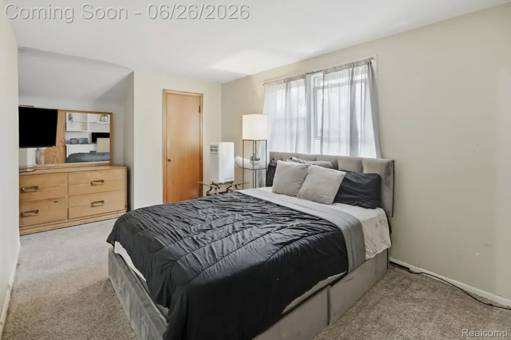 16199 Archdale Street Detroit City MI 48235