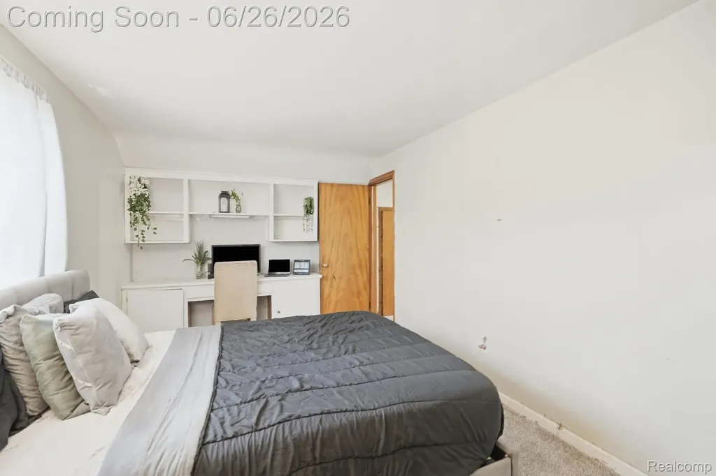 16199 Archdale Street Detroit City MI 48235