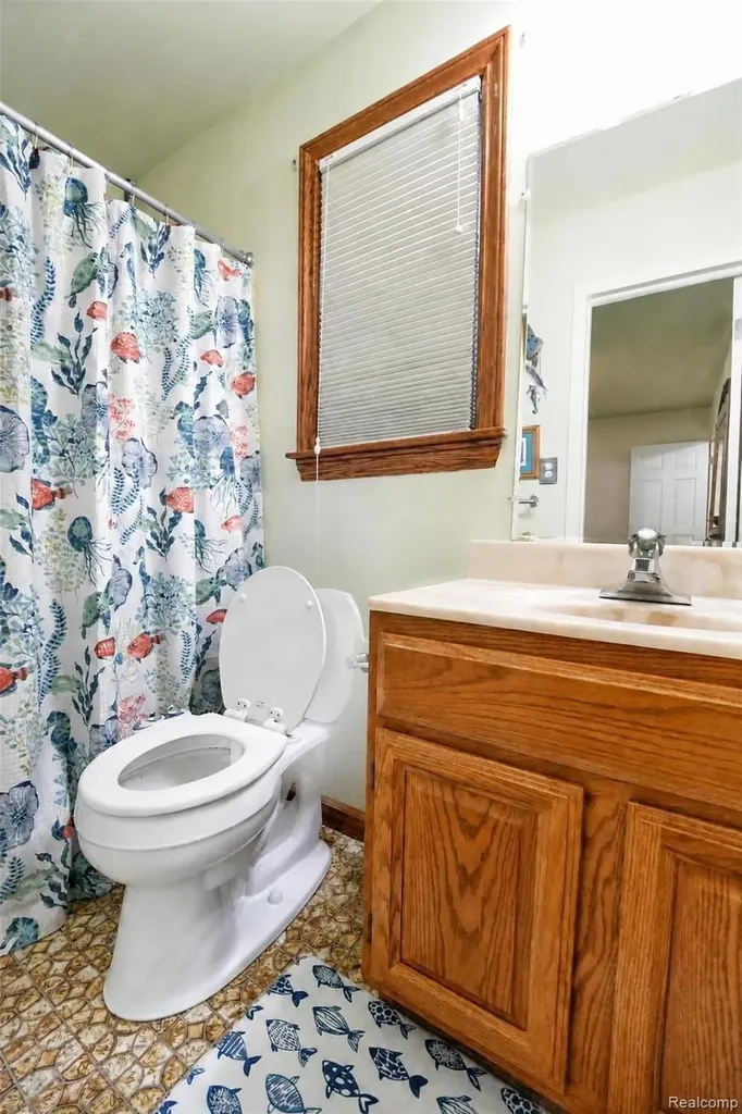 41768 Hanford Road Canton Charter Township MI 48187