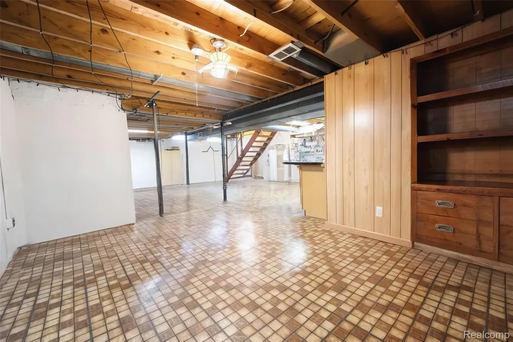 41768 Hanford Road Canton Charter Township MI 48187