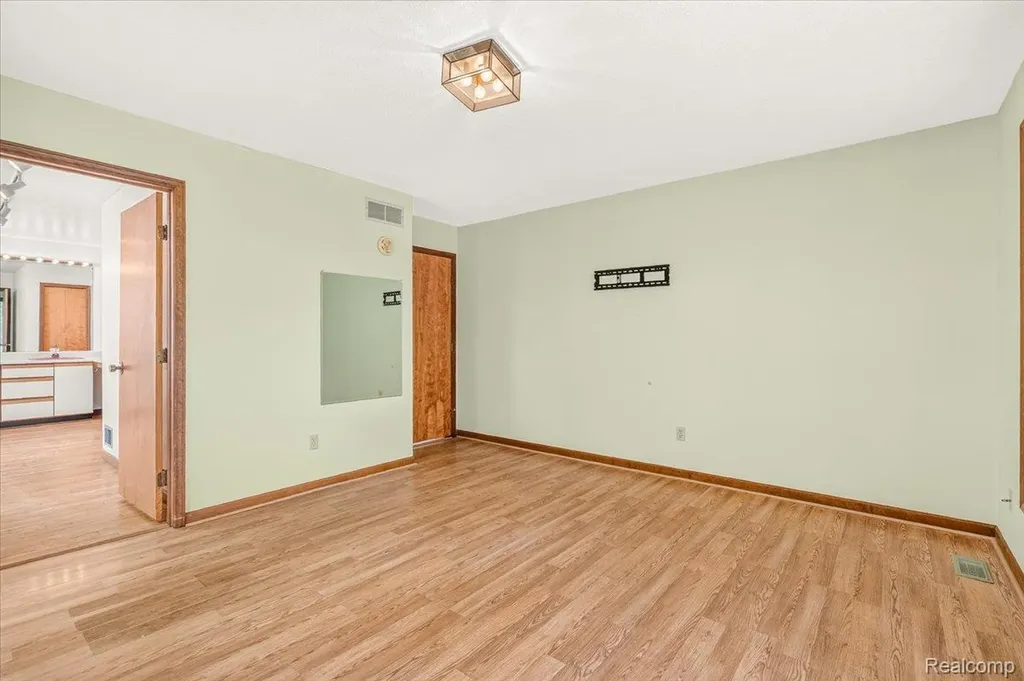 2422 Forrister Drive Adrian Township MI 49221