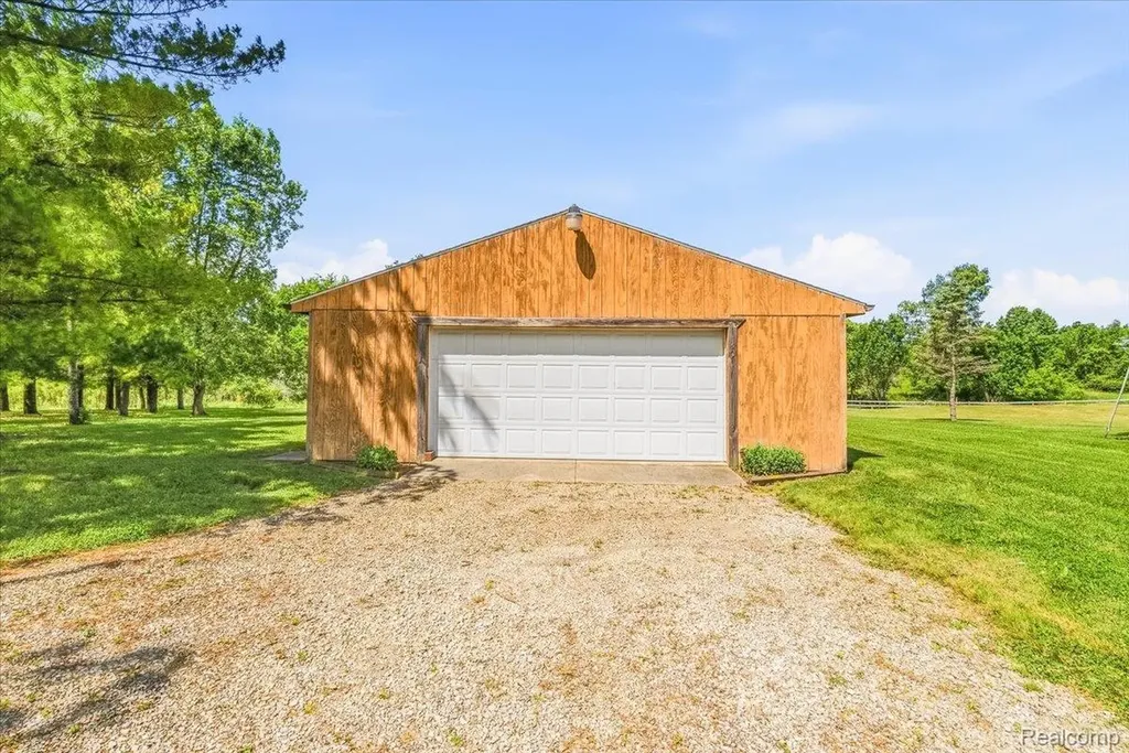 2422 Forrister Drive Adrian Township MI 49221