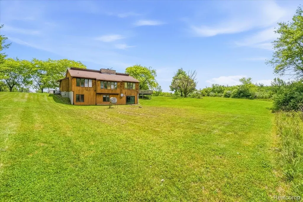 2422 Forrister Drive Adrian Township MI 49221