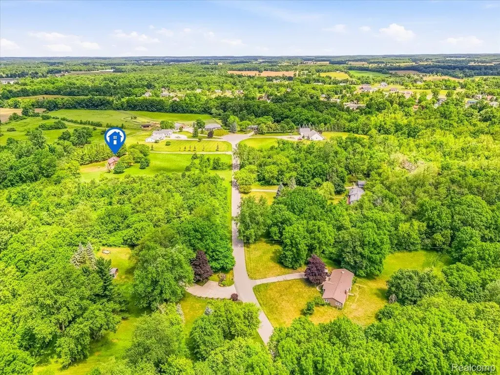 2422 Forrister Drive Adrian Township MI 49221