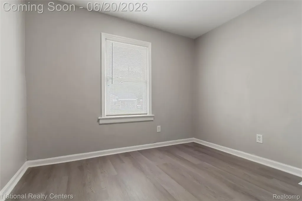 26862 Yale Street Detroit City MI 48141