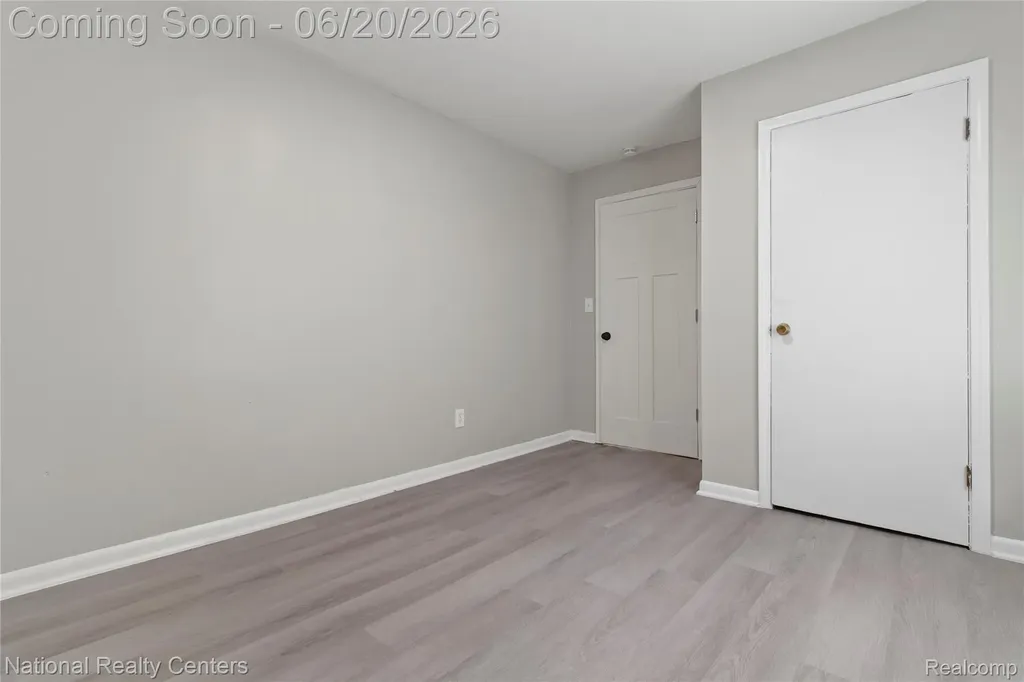 26862 Yale Street Detroit City MI 48141