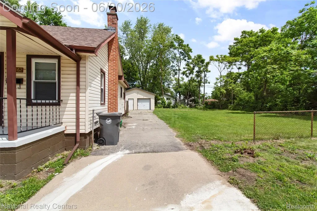 26862 Yale Street Detroit City MI 48141